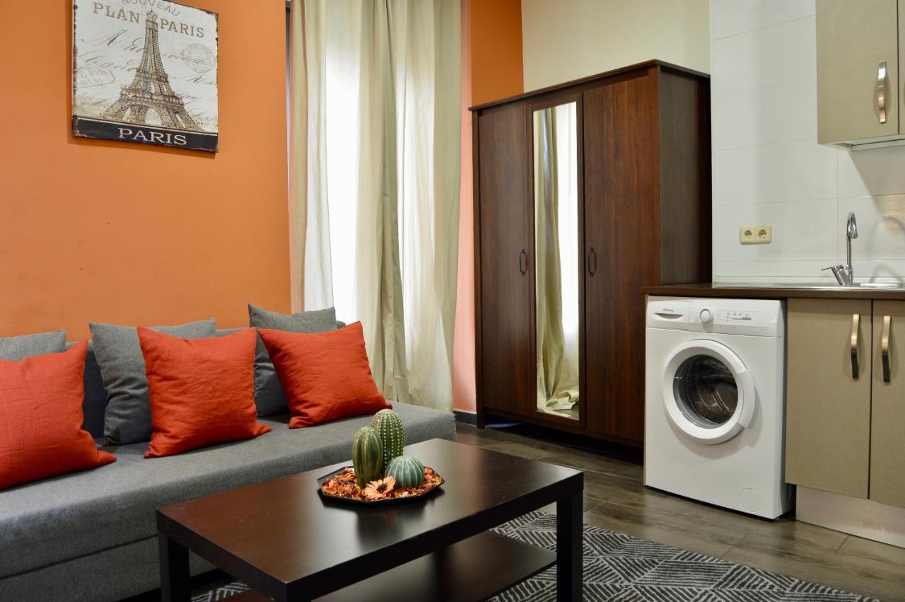 Apartamentos Fuencarral Madrid Buitenkant foto