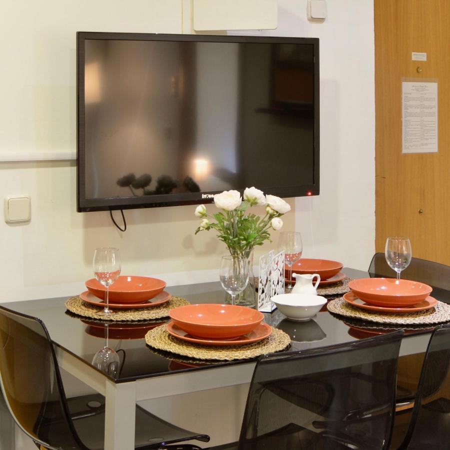 Apartamentos Fuencarral Madrid Buitenkant foto