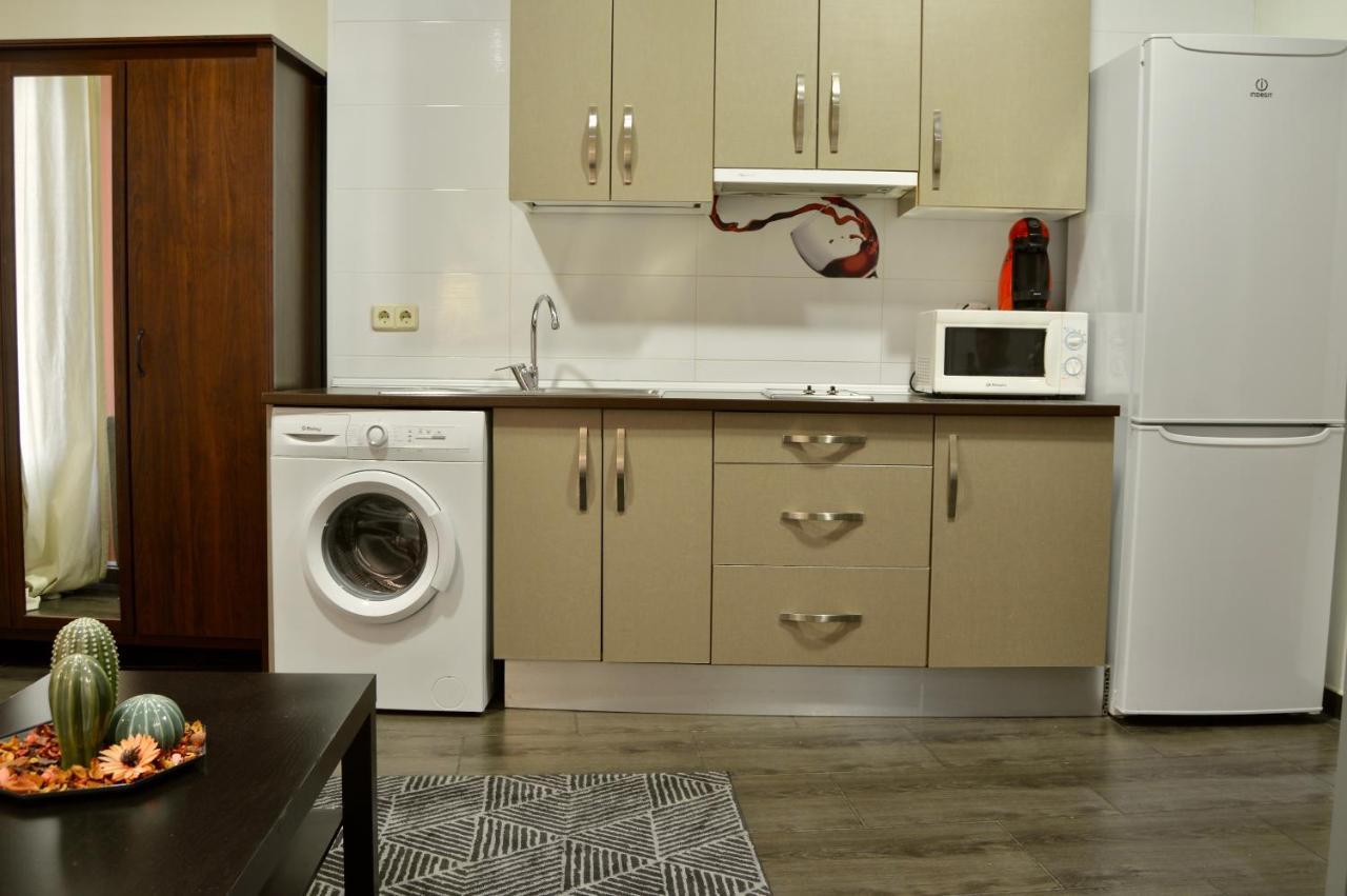 Apartamentos Fuencarral Madrid Buitenkant foto